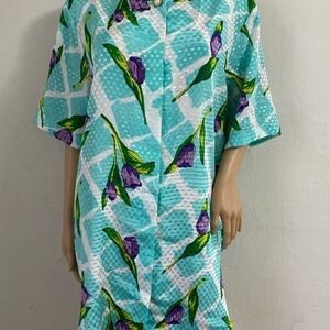 Maggie Barnes buttom down shirt size 18W